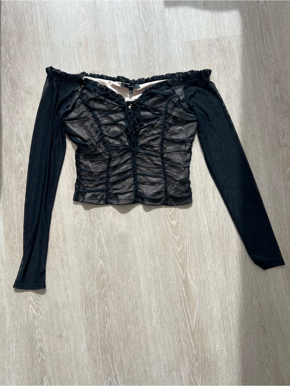 Blashe Sheer Lace-Front Off-Shoulder Long Sleeve Chic Crop Women’s Large